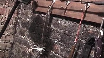 Nasty brunette syren enjoy getting her