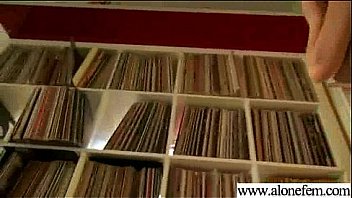 Alone amateur hot girl love please herself with toys vid 02