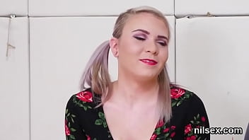 Crazy whore gets her fuckholes spread and extremely rode