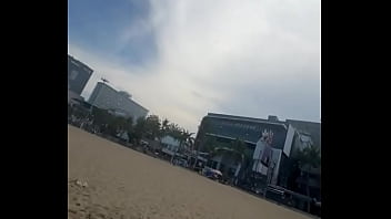 Running in tourest hell pattaya dfelt never so weird while running was the only one for sure out here making real