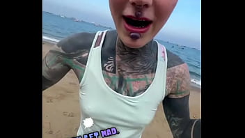 Running in tourest hell pattaya dfelt never so weird while running was the only one for sure out here making real