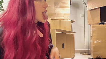 Me teen sexy girl hot passionately kisses and licks a guy's tongue