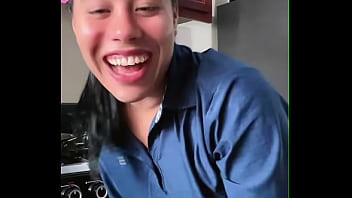 Culona dominicana lo mueve sabroso en live pt 2