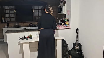 The stepson asks his stepmother for help so he can cum