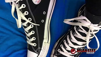 Cassandra cain demands you to clean and worship her sneakers