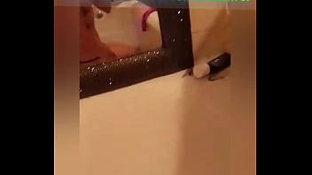 Tycosys se regale de la chatte de cette teen