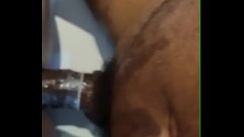 Negão Me Comendo E Socando A Mão Dentro Da Buceta thumbnail