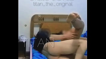 Se pone caliente la vecina y le parto el coño