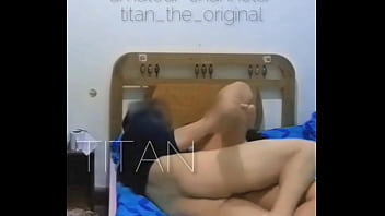 Se pone caliente la vecina y le parto el coño