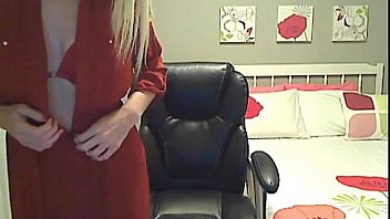 Classy webcam blonde girl strips and plays with herself