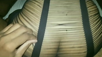 é a fantasia sexual do meu padrasto foda me duramente