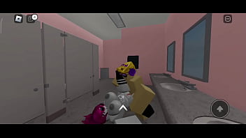 Brasileirinha levando cacete no roblox