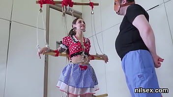 Crazy tart gets her fuckholes gaped and intensely nailed