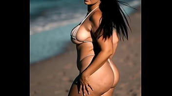 Huge ass thick girls walking compilation 4 ai