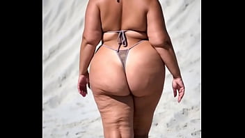 Huge ass thick girls walking compilation 4 ai