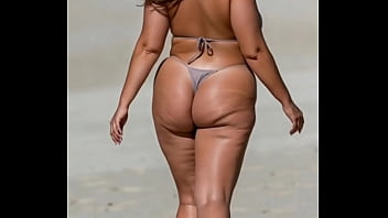 Huge ass thick girls walking compilation 4 ai