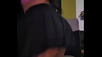 Latina muy caliente con culo muy hermoso twerk