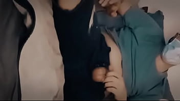 Grosse queue stoking