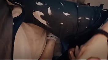 Grosse queue stoking