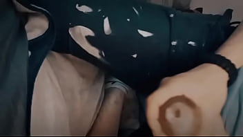 Grosse queue stoking