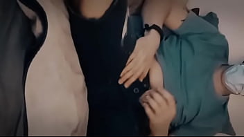 Grosse queue stoking