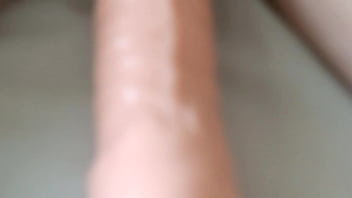 On the beach in the absence of a big cock i masturbate with my huge dildo