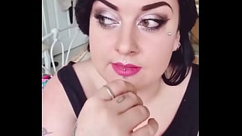 Thought i'd post some funnys come add me on tik darkfacephantom ️