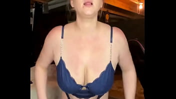 I loooove this sapphire lingerie set milf win