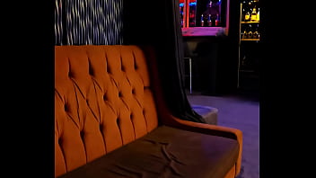 A ton avis qu'elles tenues je porte quand je strip en club