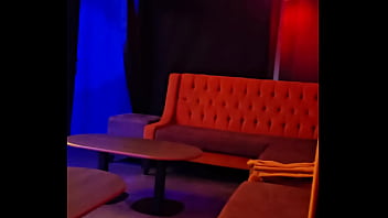 A ton avis qu'elles tenues je porte quand je strip en club