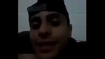 Hétero Conta Que Chupou O Amigo thumbnail