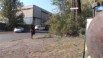 Simone peach flashing in budapest