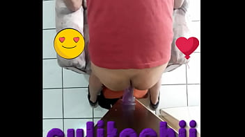 Bien delicioso por la cola