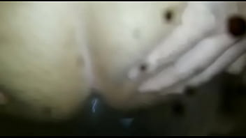 Negão fudendo rabo do branquinho