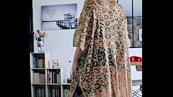 En tenu sexy je t attend pour que tu vienne me baiser ma chatte et mon cul