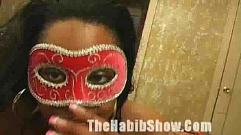 I fucked my first 20 year old stripper while goin limp