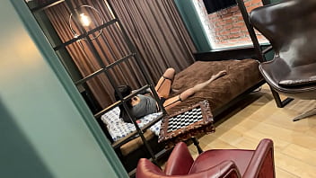 Friends mommy showing her skills on my dick