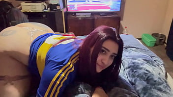 Mi novia me pide sexo mientras estoy jugando videos juegos Mi novia me pide sexo mientras estoy jugando videos juegos