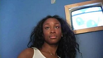 Gloryhole ebony girl booty shake and suck 29