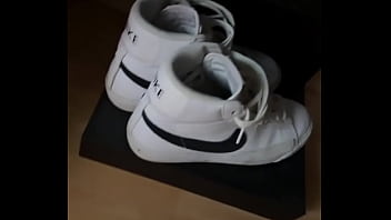 Good morning ↔️•more on of #feet #fetish #of girl #socks #socksfetish #blacksocks