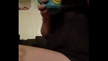 Bonjour mes coquins je vous offre le café je vous souhaite une excellente