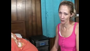 Tyler teaches online courses where horny old foot men can learn how to get laid by hot tall women with big feet the key Tyler teaches online courses where horny old foot men can learn how to get laid by hot tall women with big feet the key