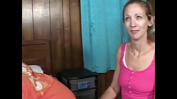 Tyler teaches online courses where horny old foot men can learn how to get laid by hot tall women with big feet the key