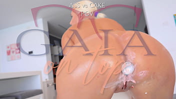 444 ass vs cake pissing anal food fetish