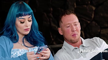 Boyfriend worships her gorgeous pussy & she is moody as hell