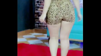 Chata rica de television vestido