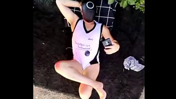 フェチスターbad wolf28がポルノサイトで公開カメラを使った本物のエロショーを制作