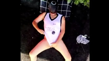 フェチスターbad wolf28がポルノサイトで公開カメラを使った本物のエロショーを制作