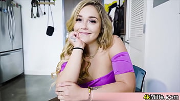 Meaty milf pussy versus my cock