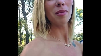 Hello la team j'essaie l'appli pour celibataire tinder dans ce nouvel épisode